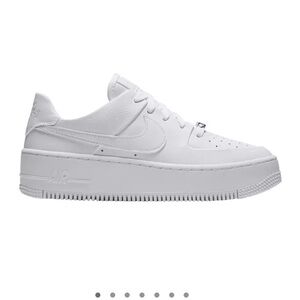 Women’s white Air Force 1